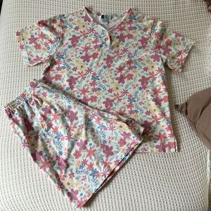 Bolo Spirit vintage floral top and bottom pink and white